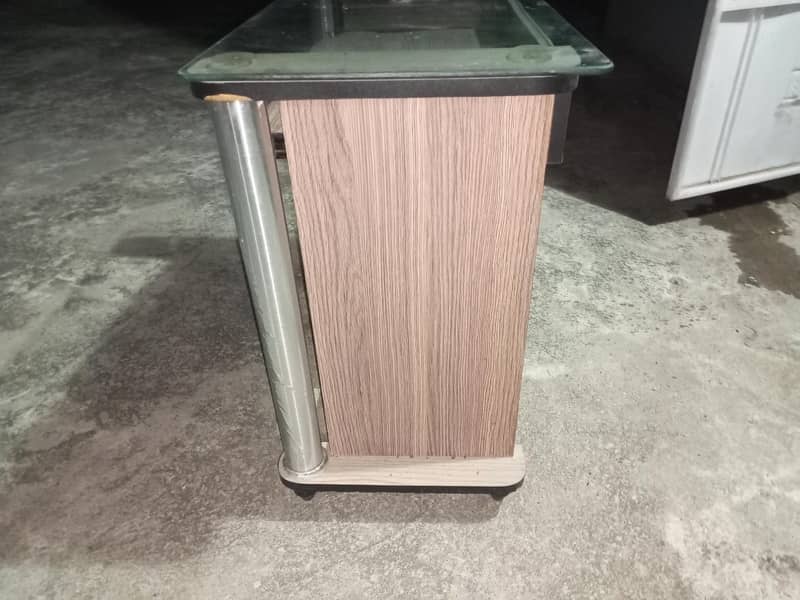 computer table. 2