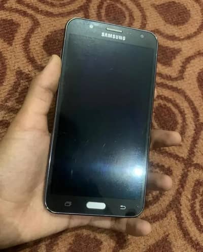Sumsung Galaxy J7