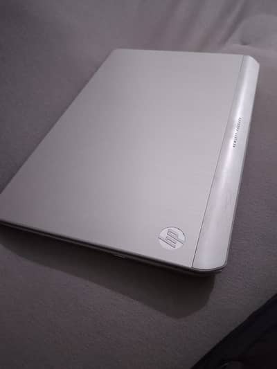 HP Envy Dv7 Laptop | Buisness Class Laptop | Dedicated Graphic Card