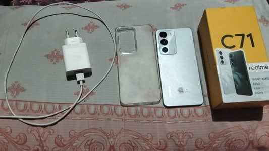 Realme C71