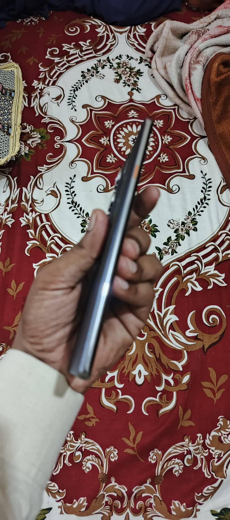 Tecno CAMON 40 Pro 4