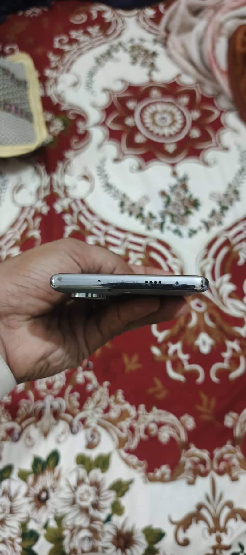 Tecno CAMON 40 Pro 7