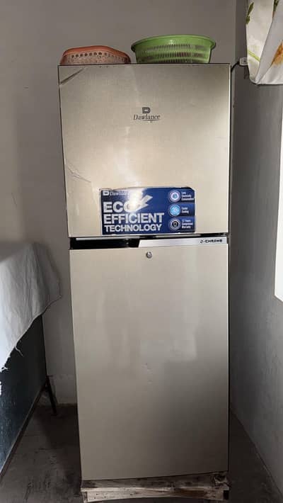 Dawlance refrigerator ager koi interested ha to Price Kam kr Lyn gy