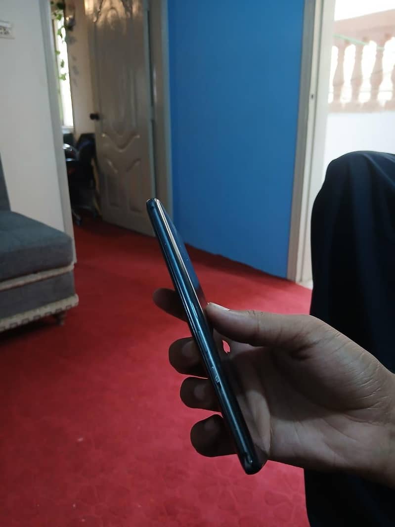 One Plus 7 Pro 1