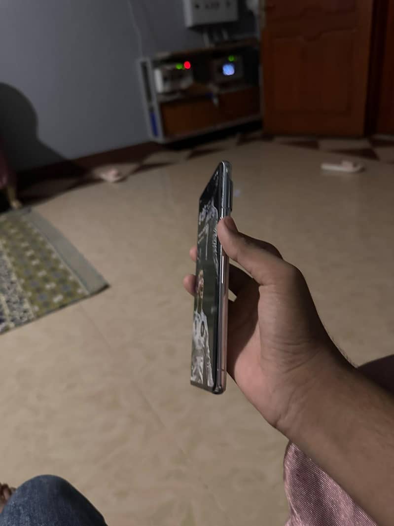 Google Pixel 7 Pro 6