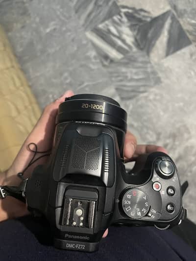 Panasonic dslr 2 months used contact on WhatsApp 03178063007