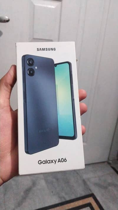Samsung Mobile A06 4/128