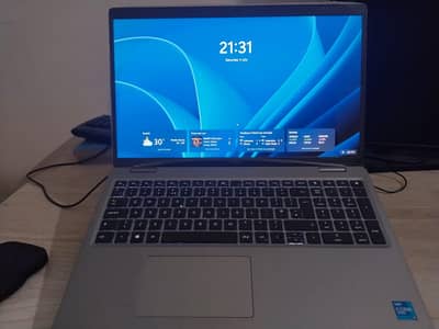 Brand New Condition Core i5 11th Gen, 16GB RAM 256 SSD  & 4K Display