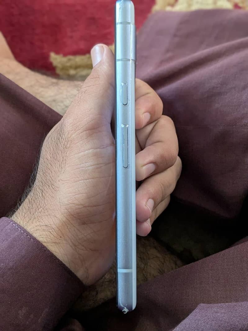Google Pixel 7a 5