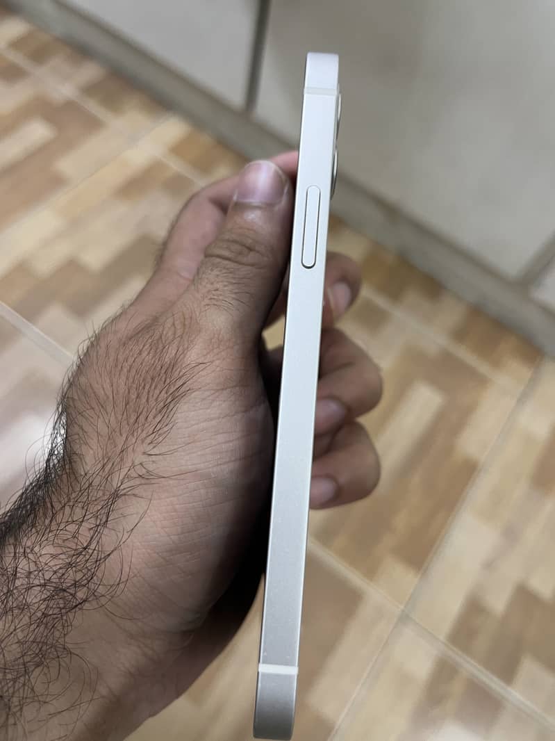 Apple iPhone 12 3