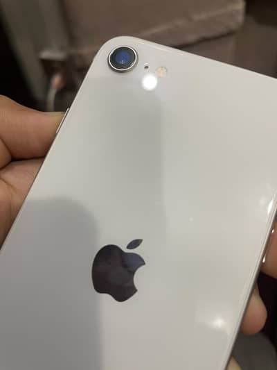 Apple iPhone SE 3