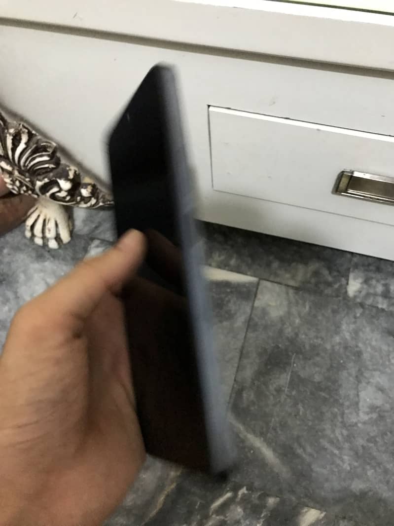Infinix Note 40 Pro 3