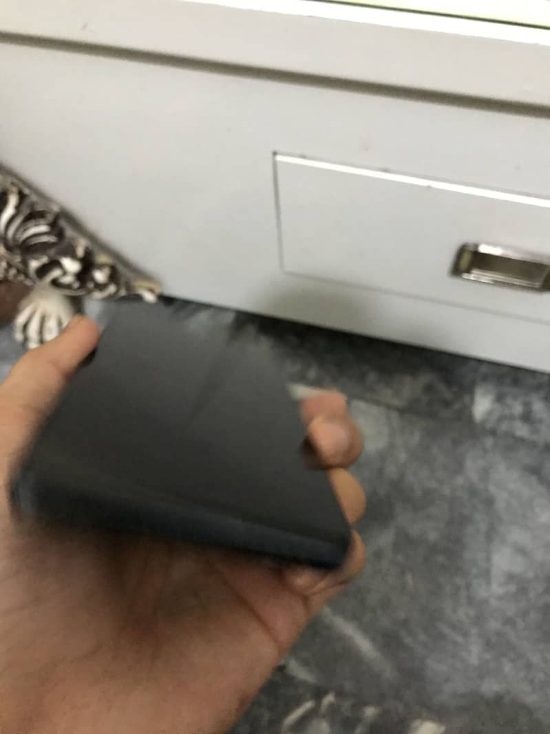 Infinix Note 40 Pro 4