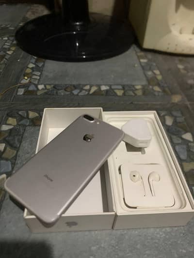 iphone 7 plus 128 GB  (no open no repair) (PTA approved) all ok