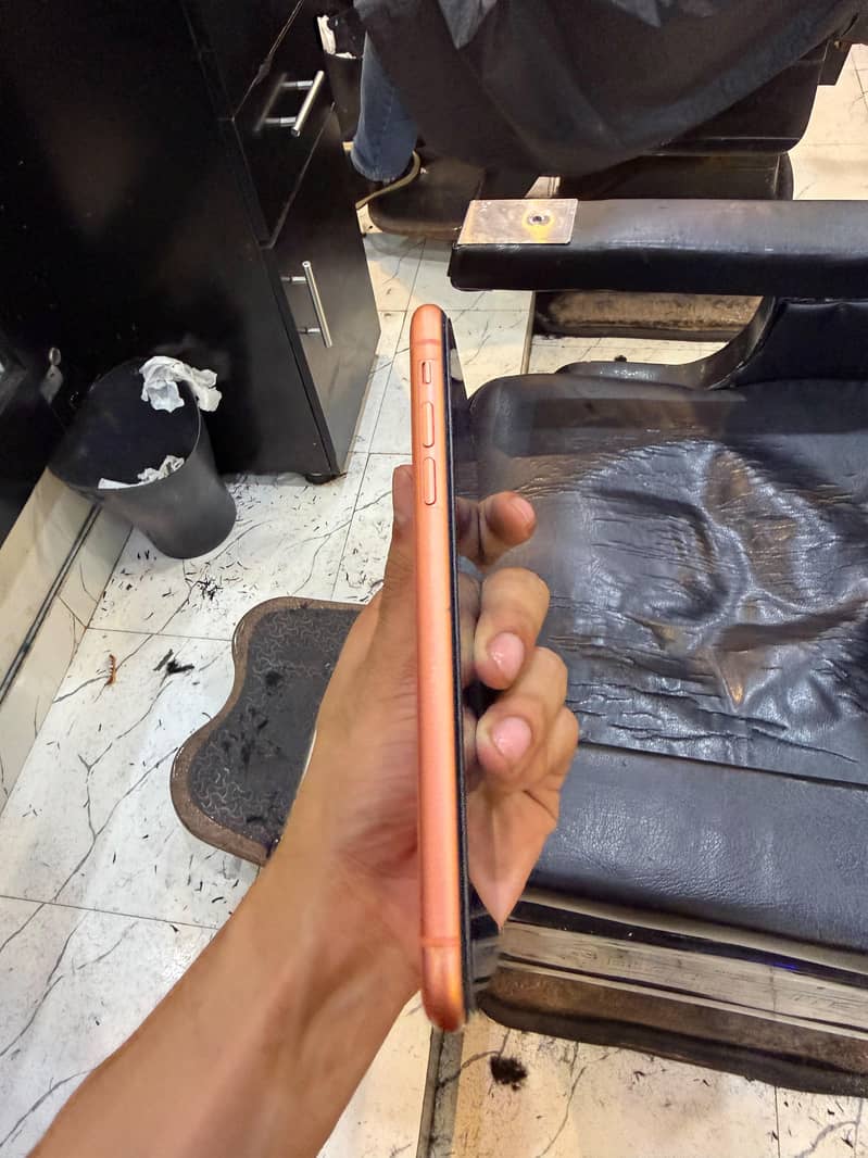 iPhone xr 5