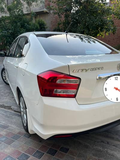 Honda City 2016 aspire 1.3 manual low mileage Brand New condition