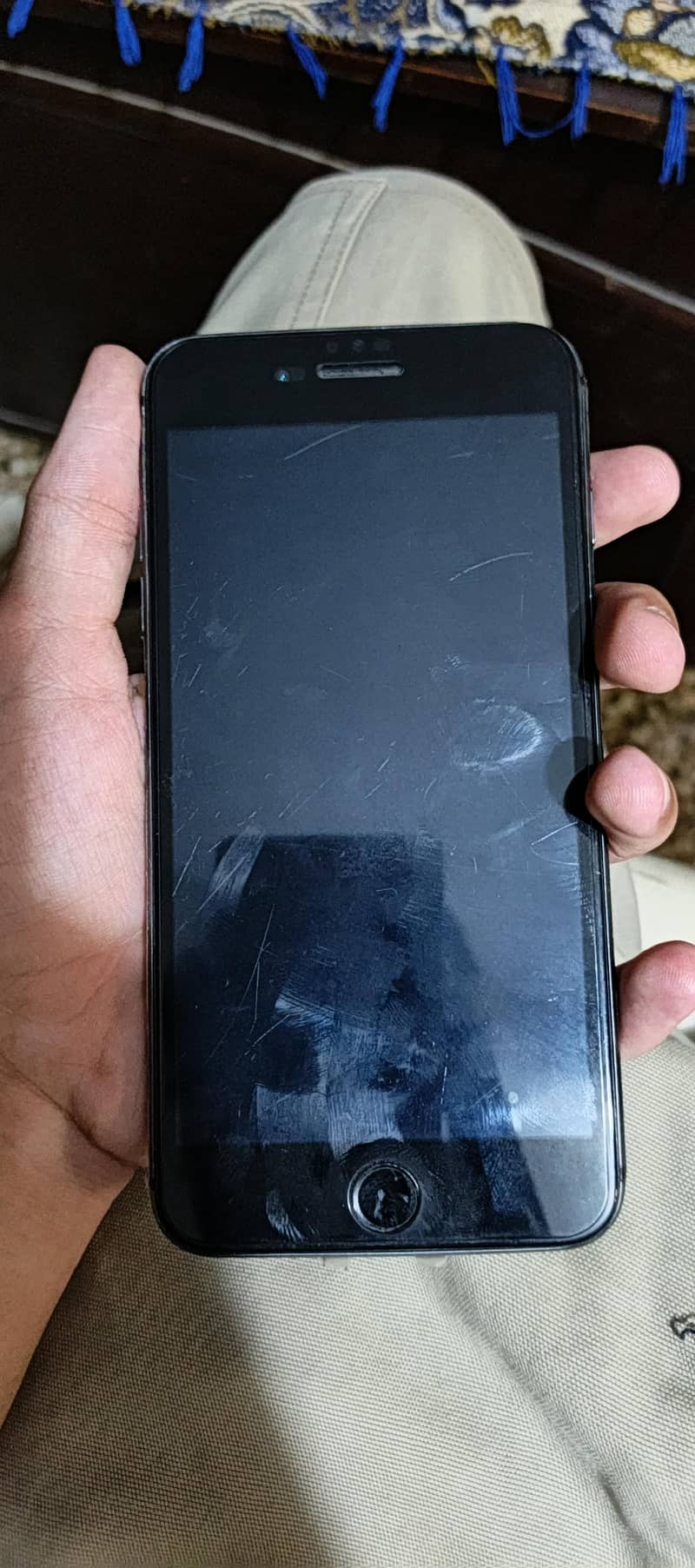 Apple iPhone 8 Plus 1