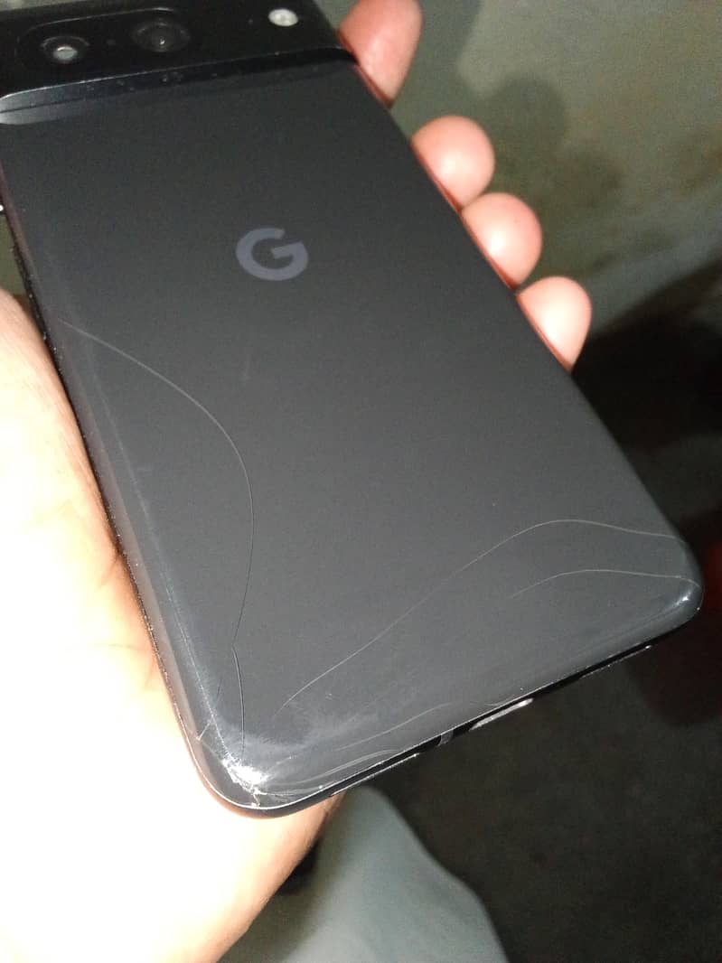 Google Pixel 8 7