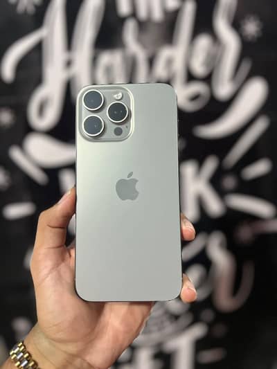 Apple iPhone 15 Pro Max | 256GB | 10/10 Condition