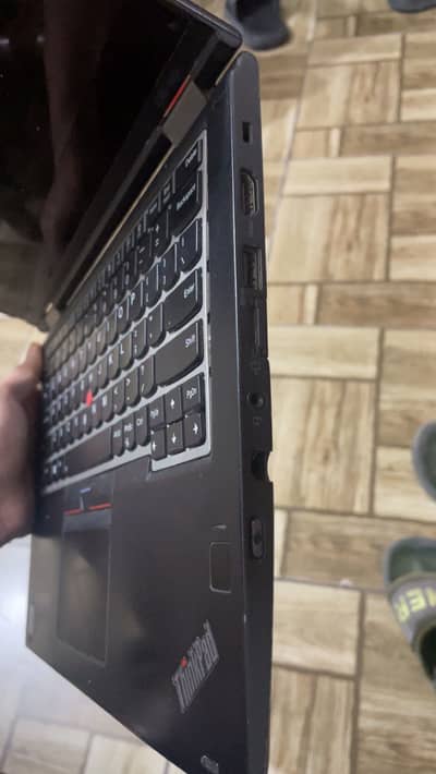Lenovo think pad x 380