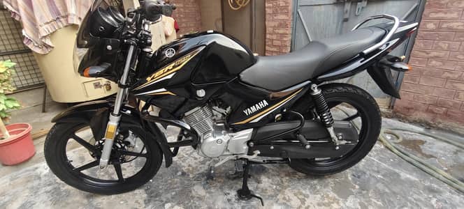 Yamaha YBR125 2021