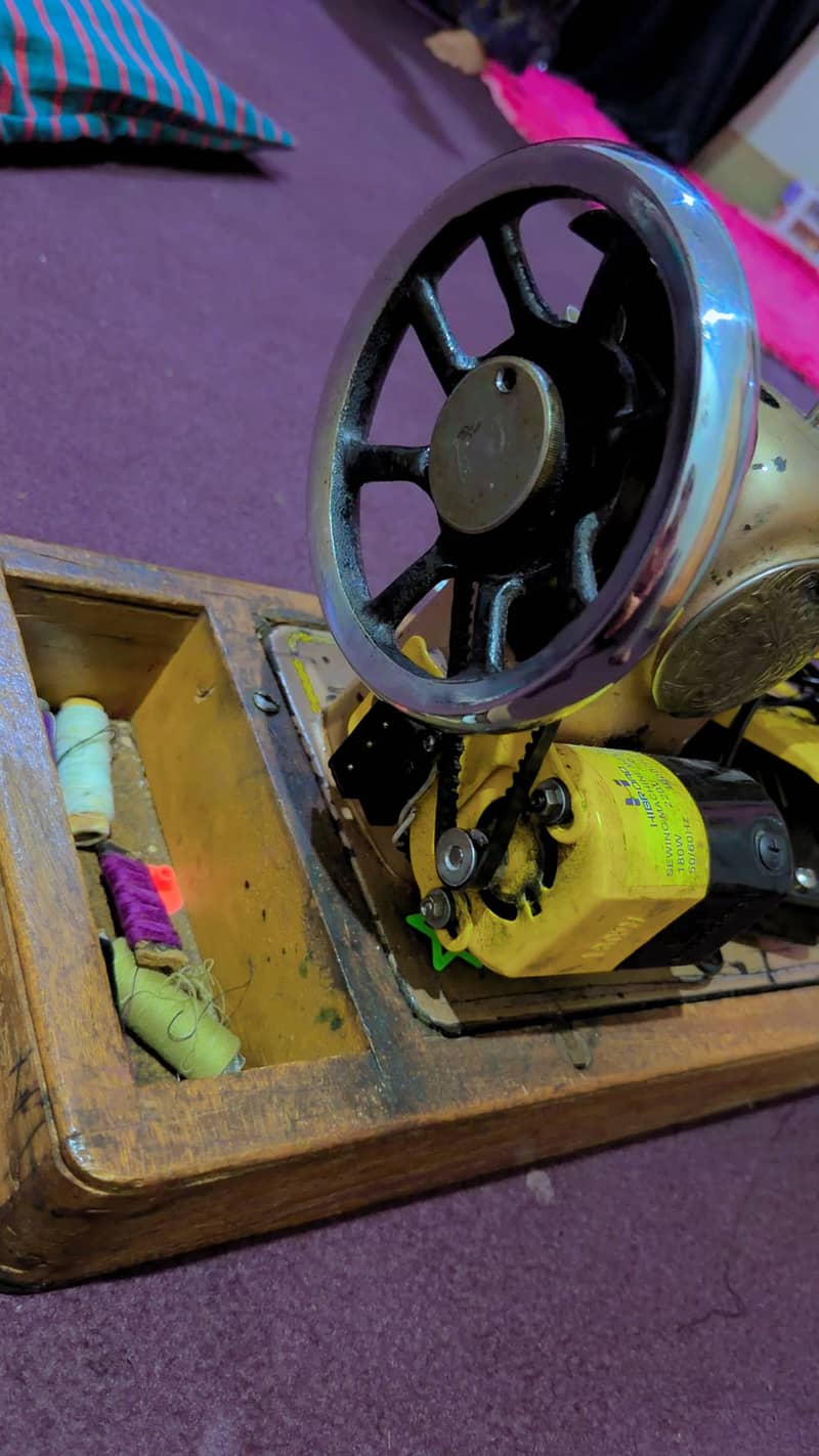 Stitching machine 1