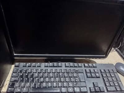 Dell latitude 7040 desktop for sale with lcd and keyboard all ok