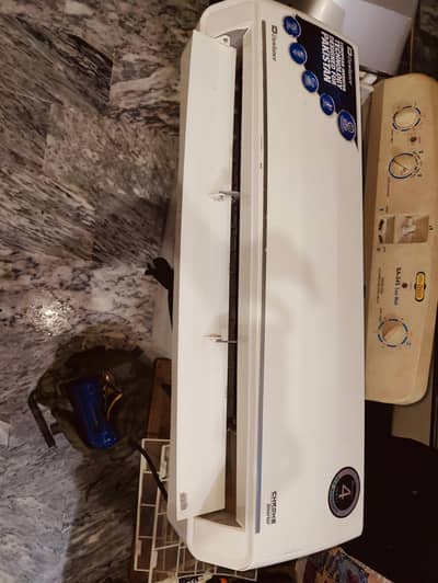 doawlenc AC FOR SALE totally original