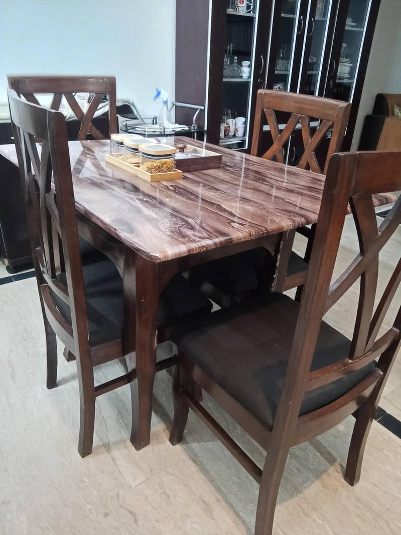4 Chair + Dining Table 0