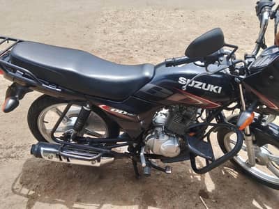 Suzuki 110 2022