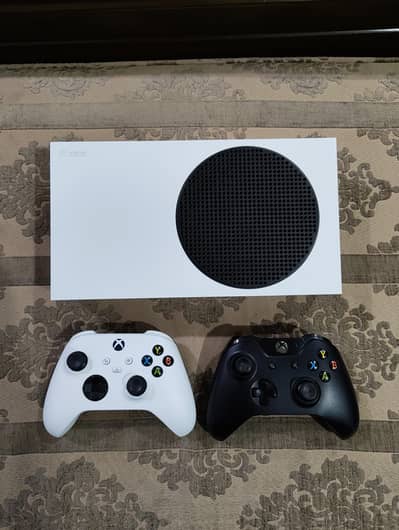 Xbox Series S  ( 512gb )