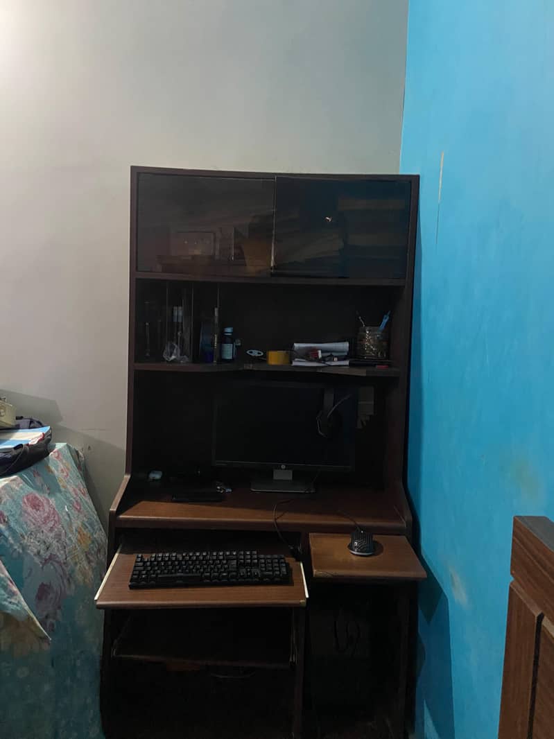 Computer Table with Shelf 2