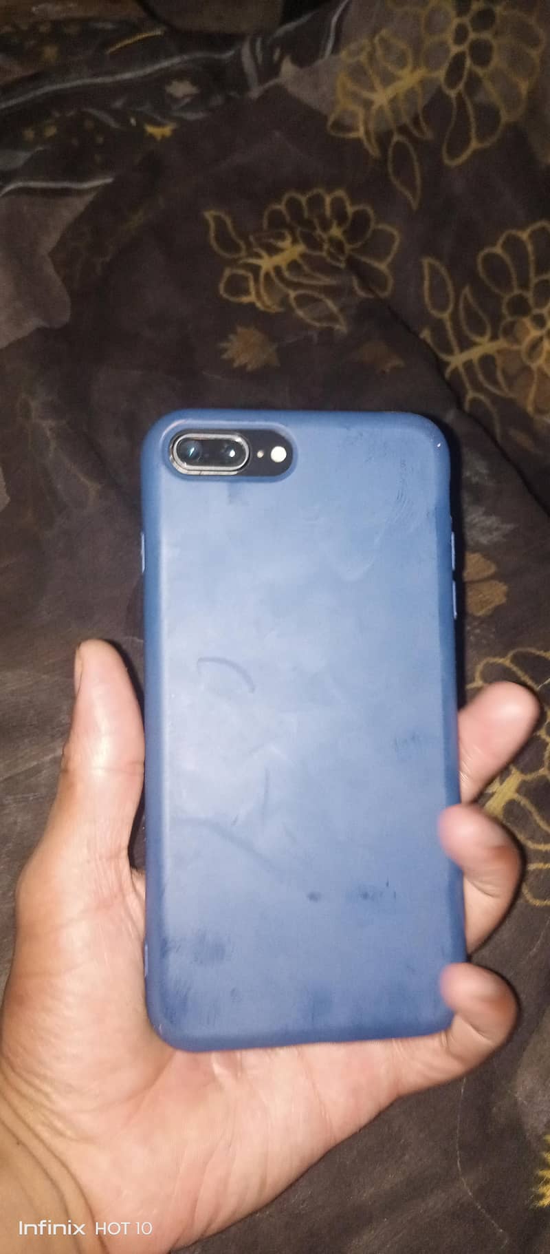 Apple iPhone 8 Plus 7