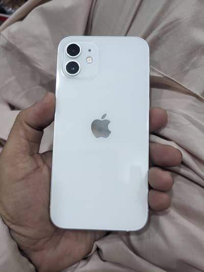 Apple iPhone 12