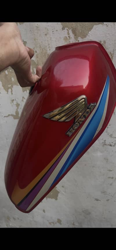Honda 125 (2009)Fuel Tank tapa genuine