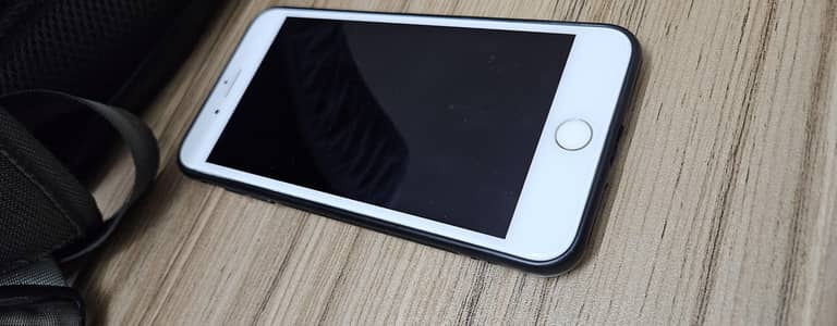 Apple iPhone 8 Plus PTA approved