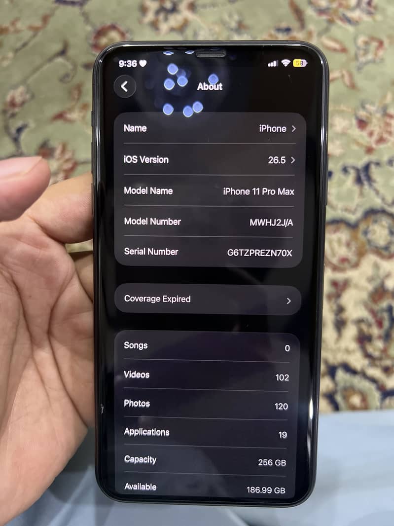 Apple iPhone 11 Pro Max 2