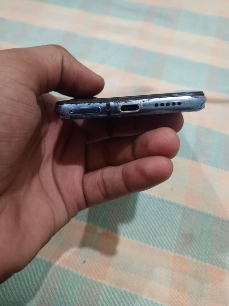 One Plus 7T 3