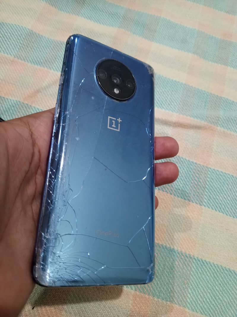 One Plus 7T 4