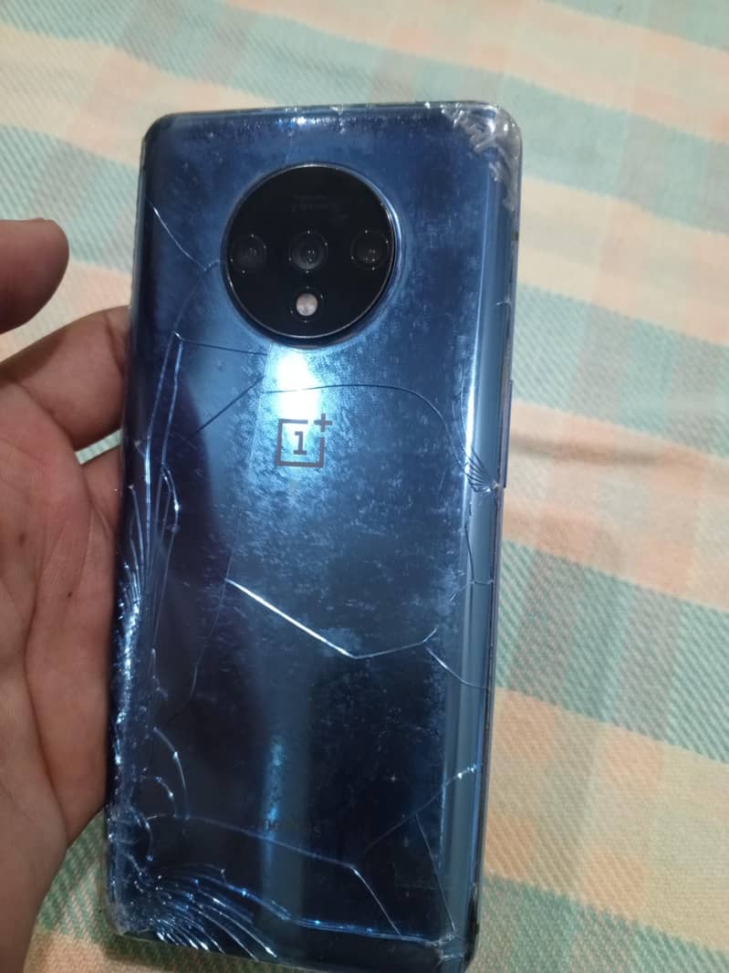 One Plus 7T 6