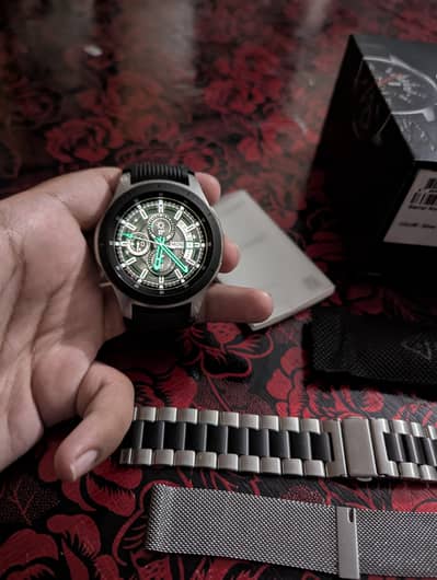Samsung Galaxy Classic Watch for sale - Rotating Bezel Complete Box