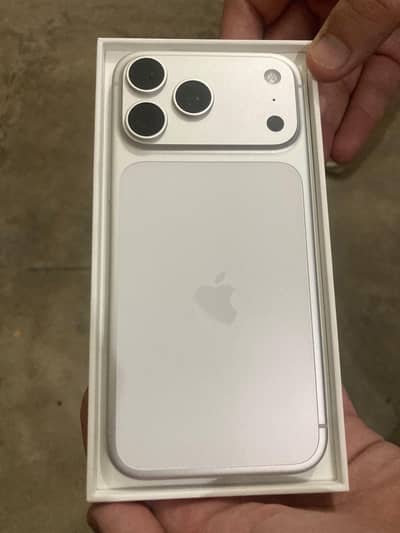 Apple iPhone 17 Pro Max
