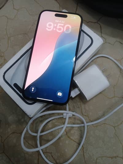 Apple iPhone 15
