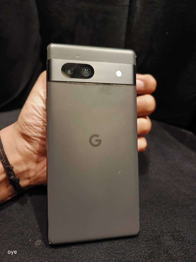 Google Pixel 7a 2