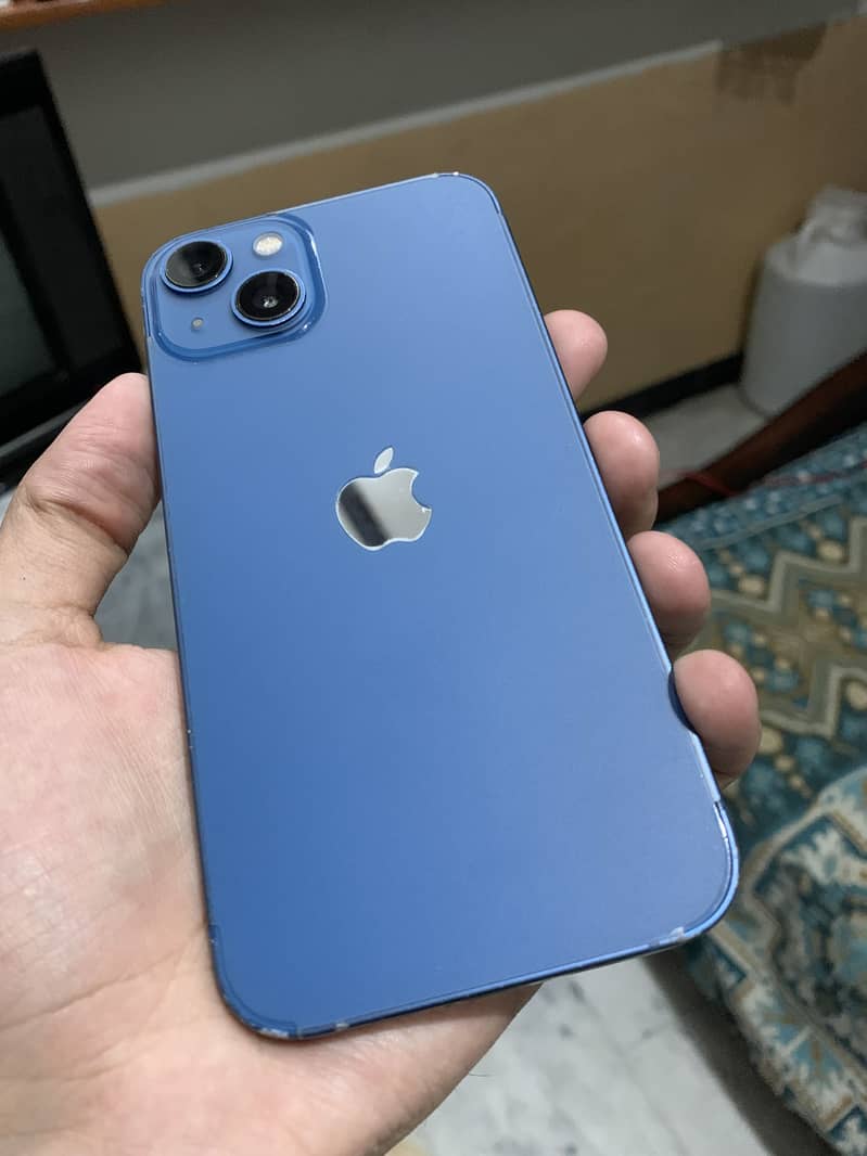 Apple iPhone 13 2
