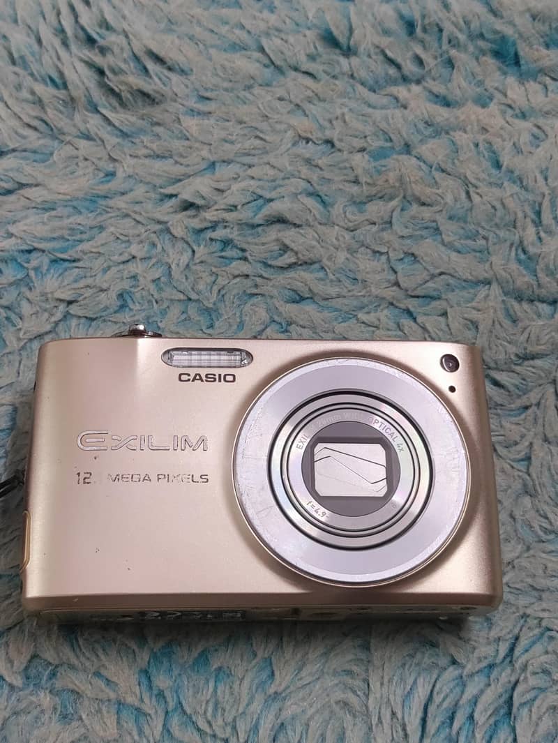 Casio Digital, Pentax Roll Camera 0
