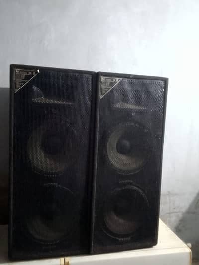 Dj Sp4 speacker