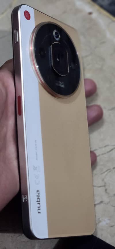 Zte nubia Focus Pro