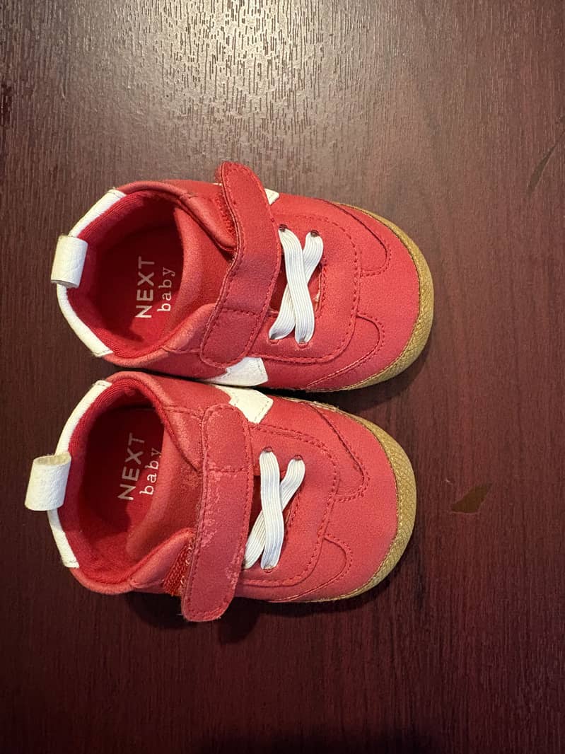 Shoes 0