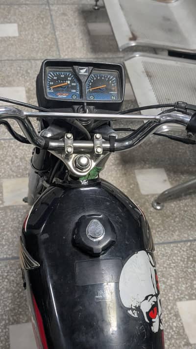 Motorcycle 125 Hy fresh condition